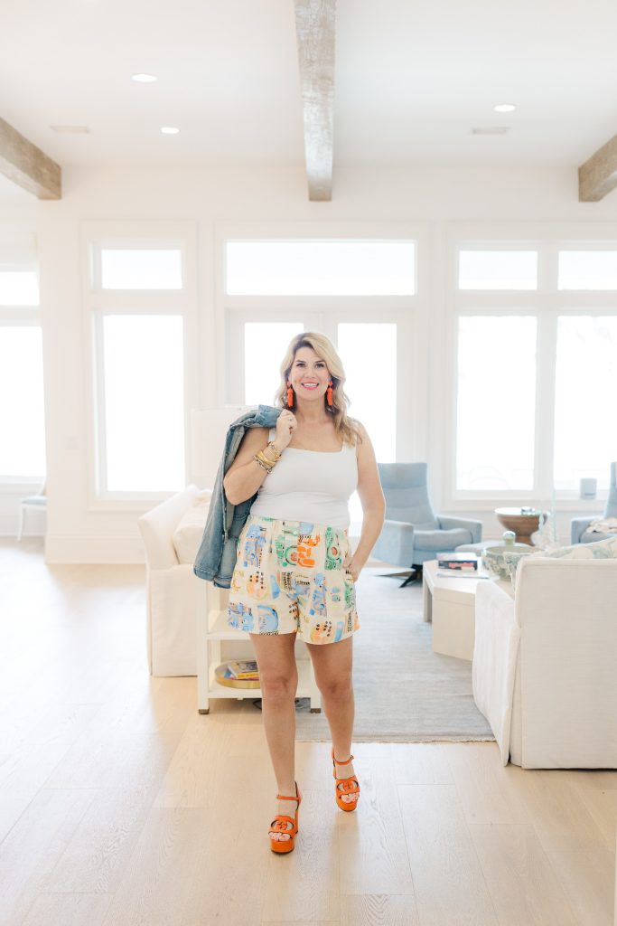 how to style linen shorts